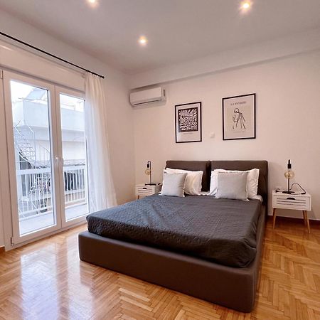 Wsd Piraeus Amazing Luxury Boutique 2Bd Apartment With Balcony Luaran gambar