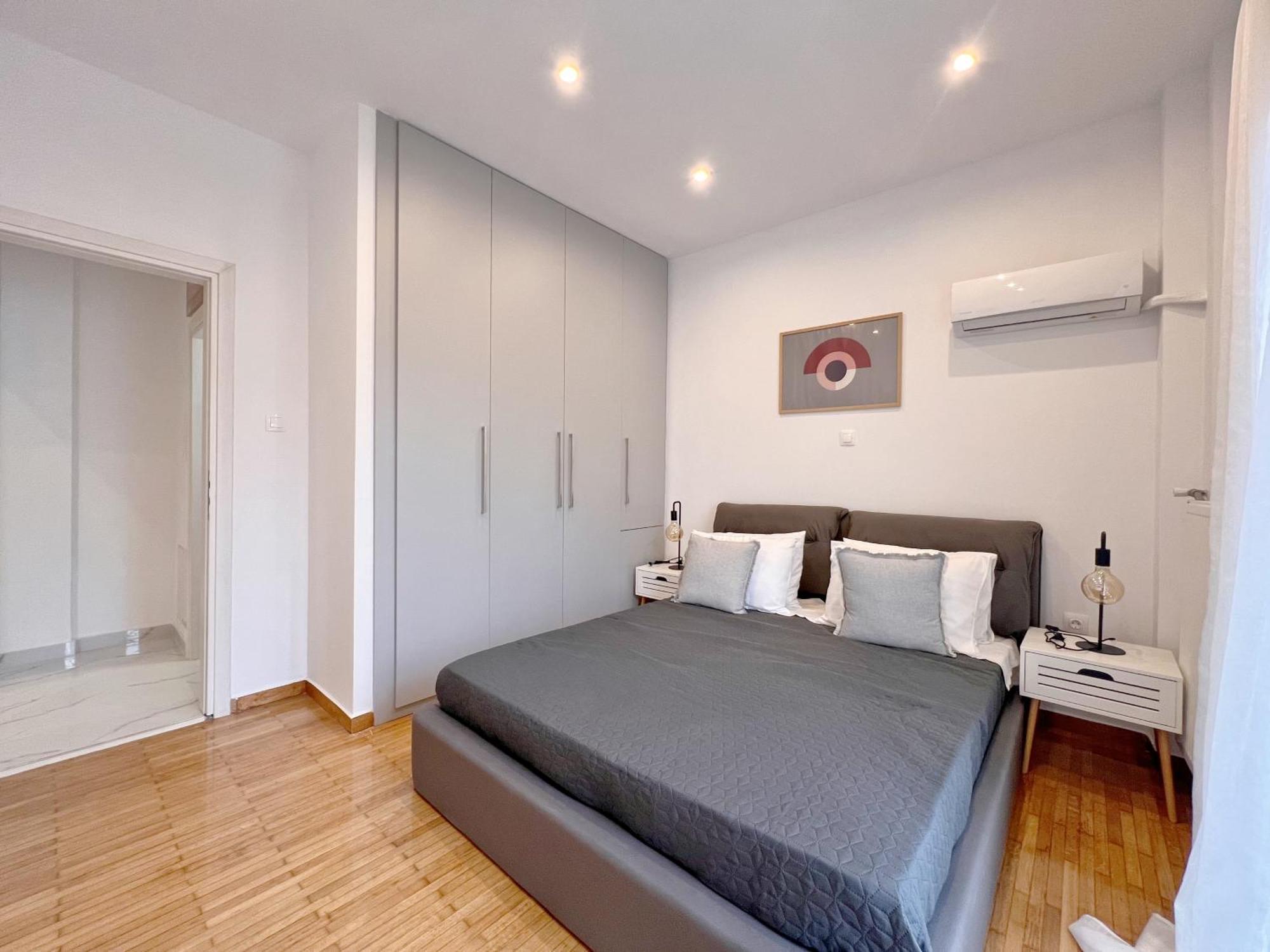 Wsd Piraeus Amazing Luxury Boutique 2Bd Apartment With Balcony Luaran gambar