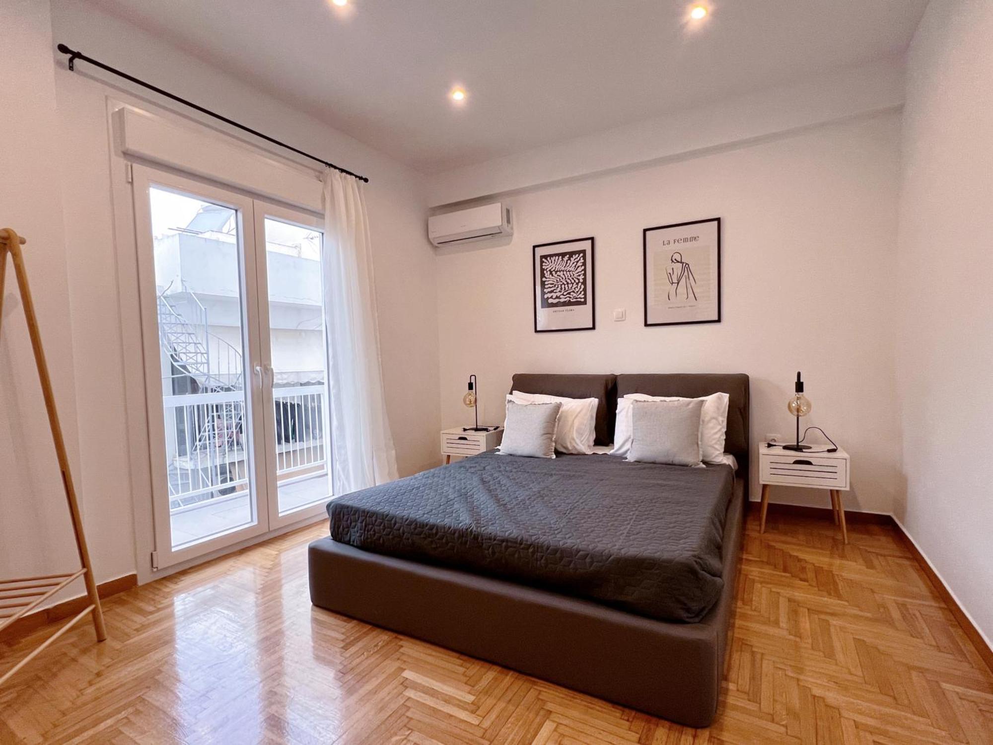 Wsd Piraeus Amazing Luxury Boutique 2Bd Apartment With Balcony Luaran gambar