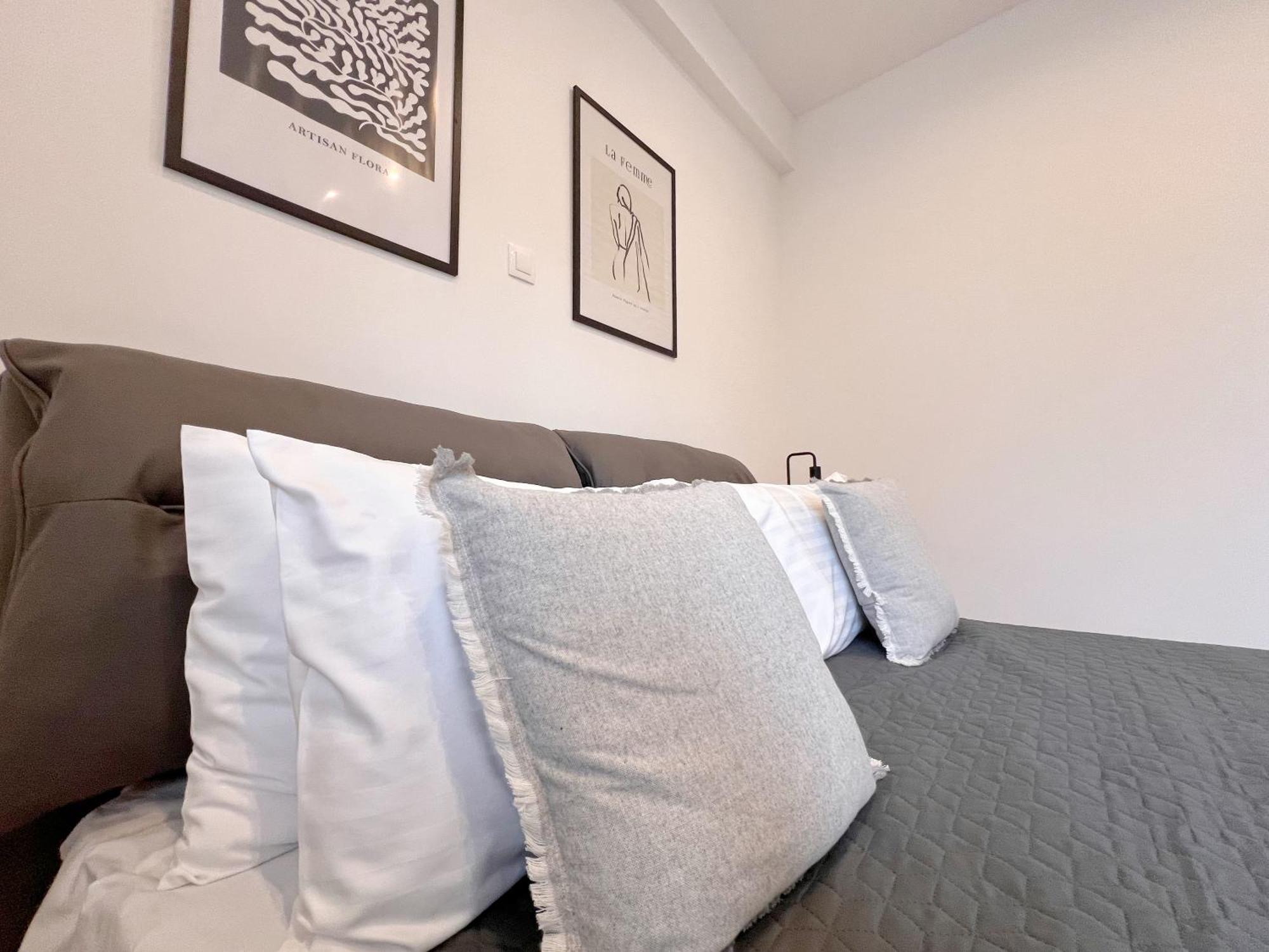 Wsd Piraeus Amazing Luxury Boutique 2Bd Apartment With Balcony Luaran gambar